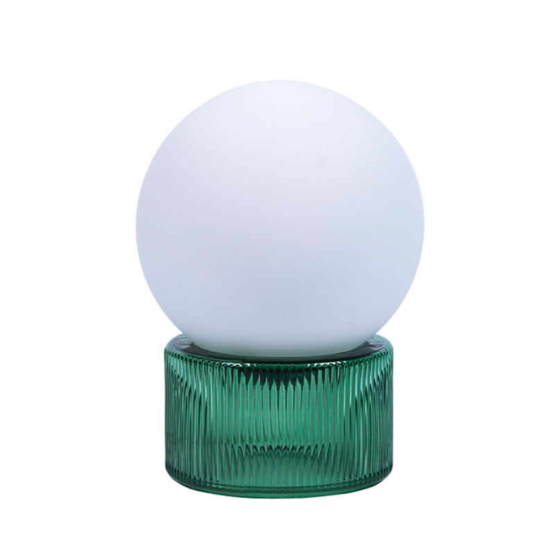 濃い緑色のガラスベーステーブルランプ